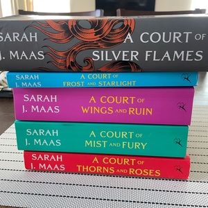 A Court of Thorns and Roses Complete Series